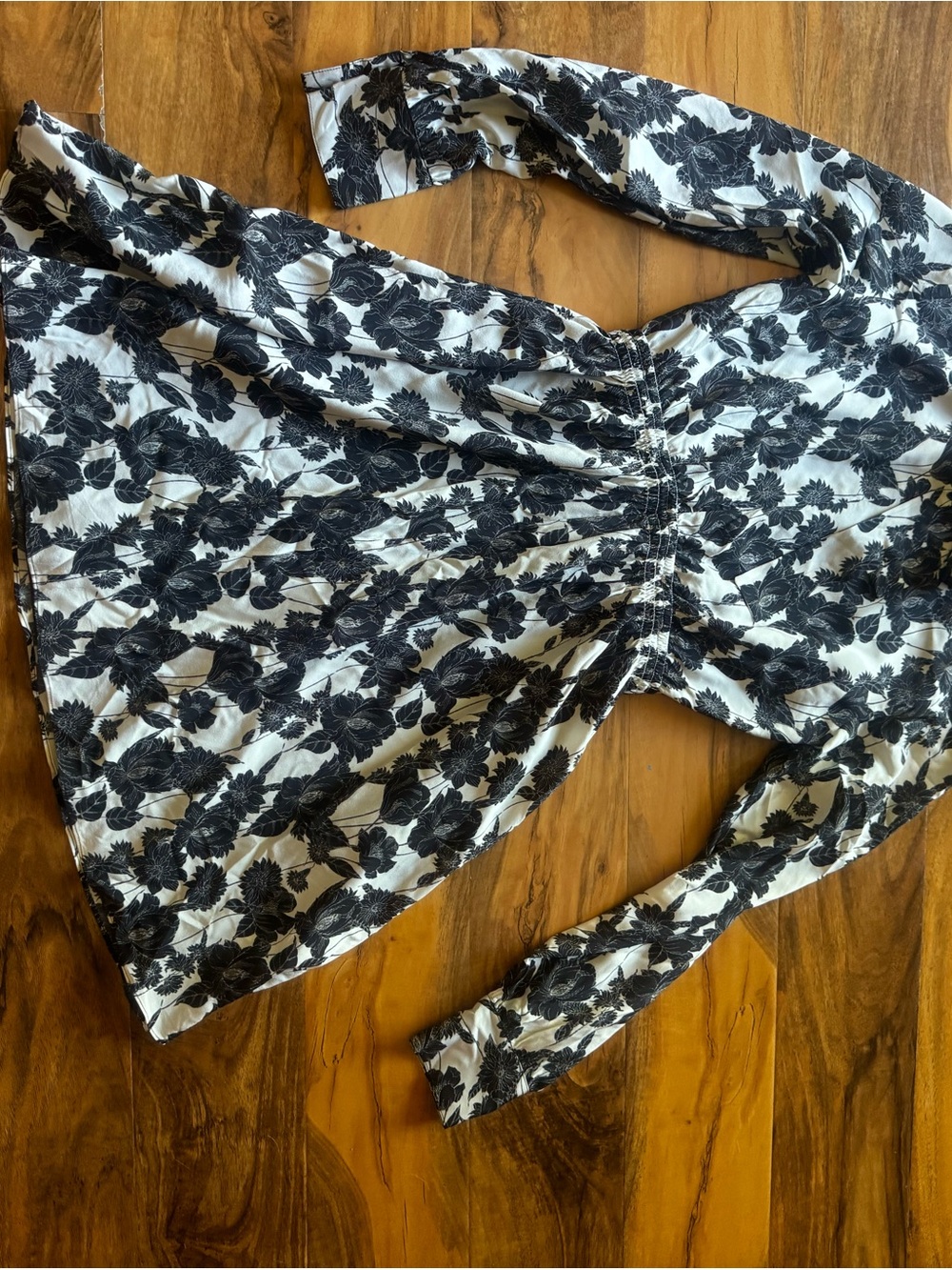 Jason Wu Black and White Floral High-Neck Mini Dress - Picture 6 of 6